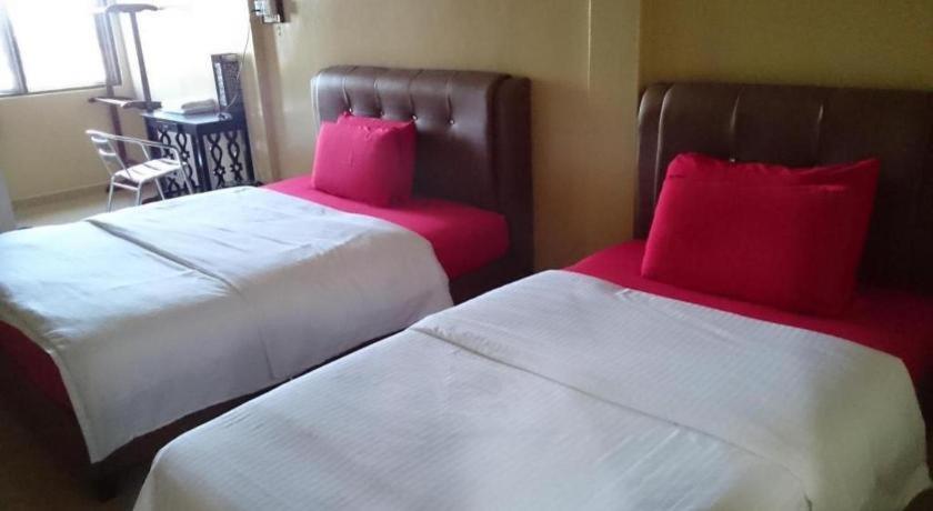 History Hotel Kangar Extérieur photo